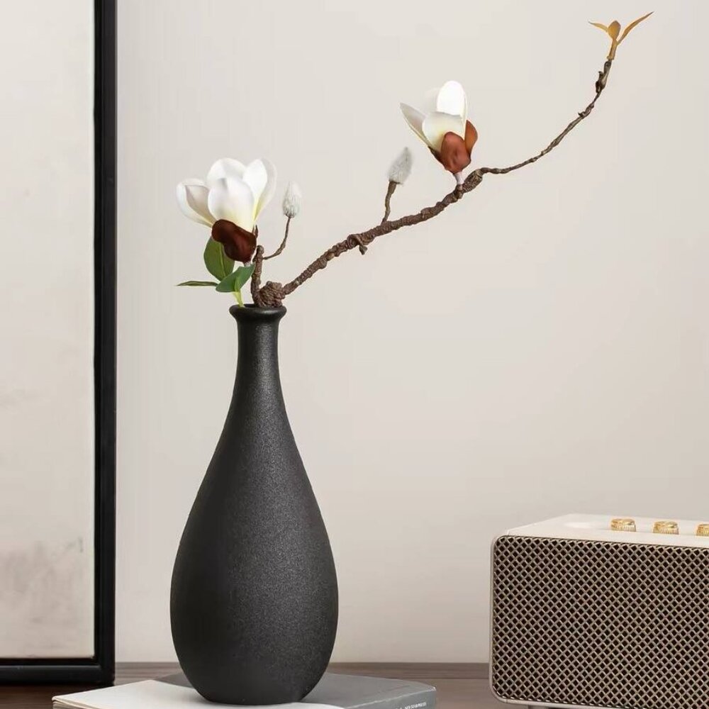 Matte Black Ceramic Bud Vase – Minimal Modern Accent